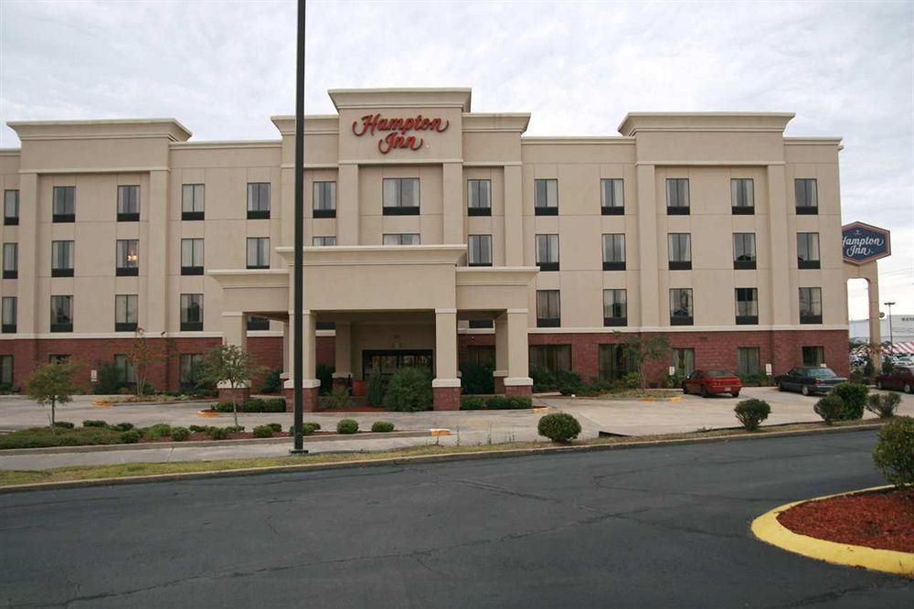 Hampton Inn Canton Exterior photo