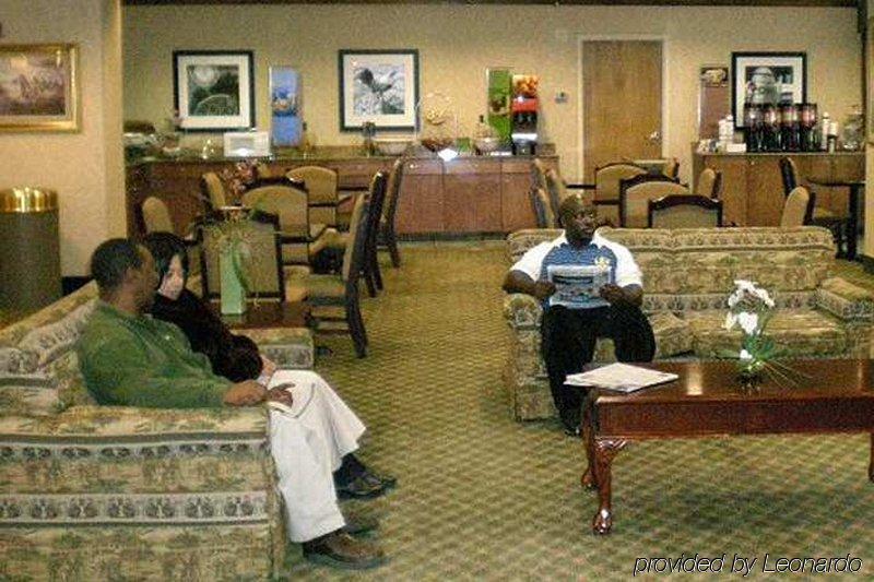 Hampton Inn Canton Interior photo
