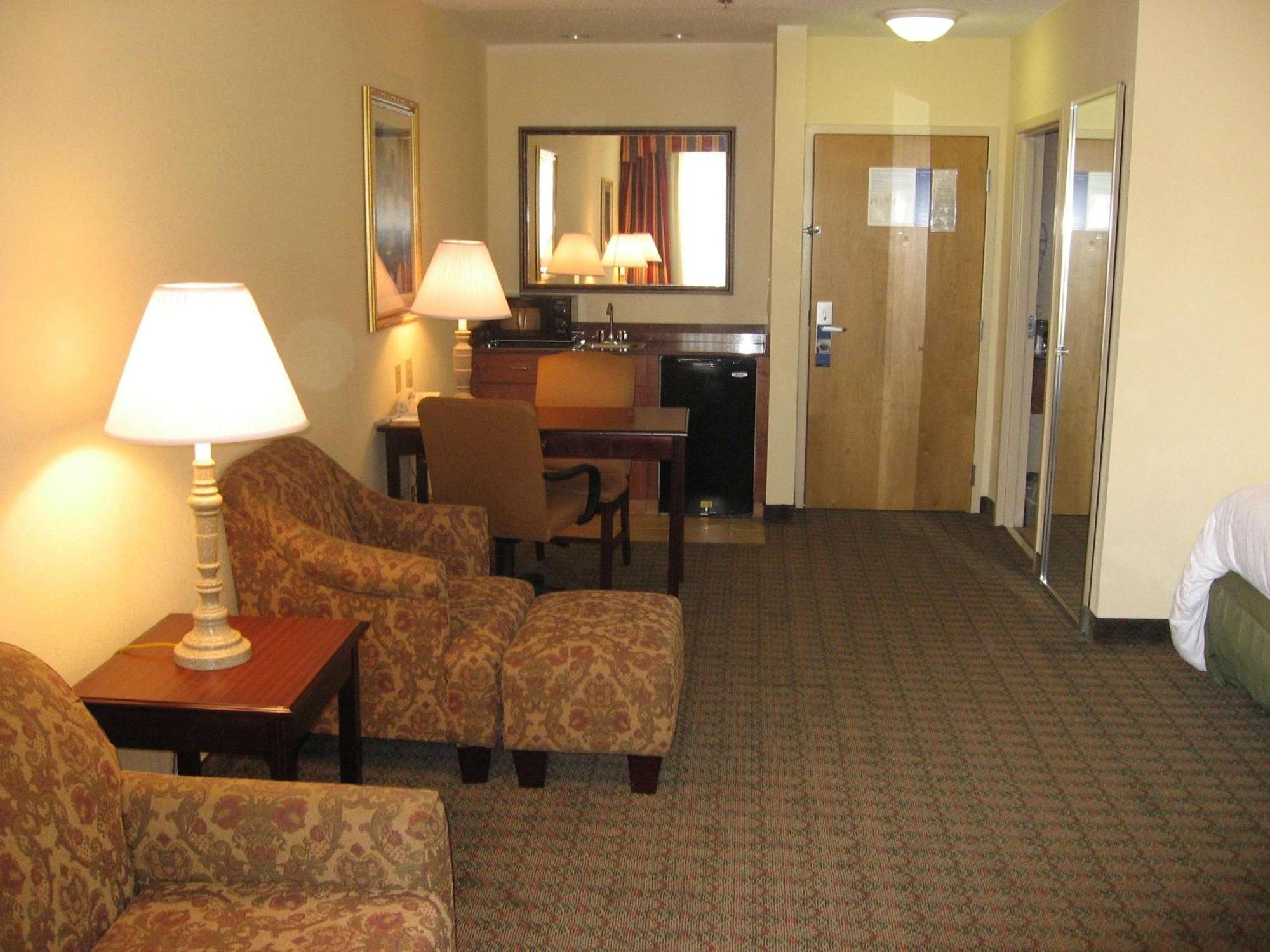 Hampton Inn Canton Exterior photo
